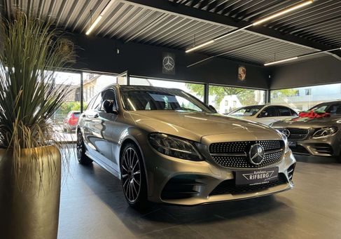Mercedes-Benz C 300, 2021