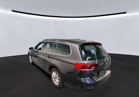 Volkswagen Passat Variant, 2022