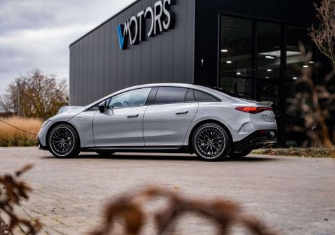 Mercedes-Benz EQE, 2022