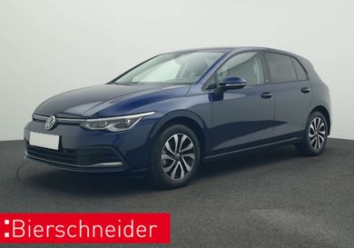 Volkswagen Golf, 2023