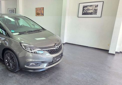 Opel Zafira, 2019 2