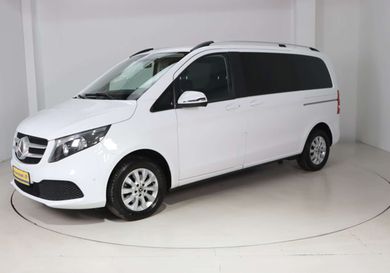 Mercedes-Benz V 220, 2022