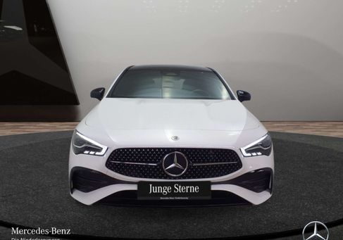 Mercedes-Benz CLA 180, 2024