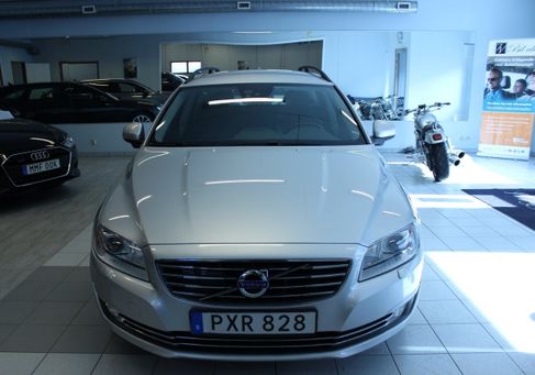 Volvo V70, 2016