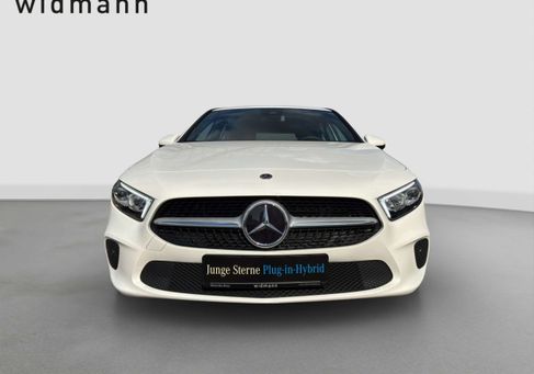 Mercedes-Benz A 250, 2022