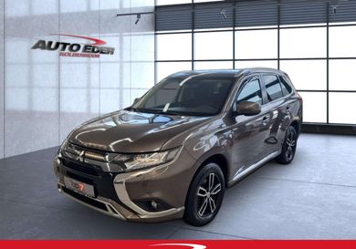 Mitsubishi Outlander, 2020
