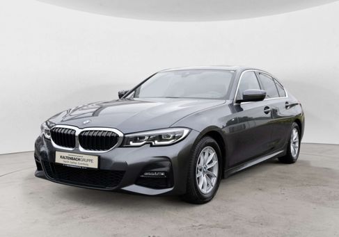 BMW 320, 2022 2