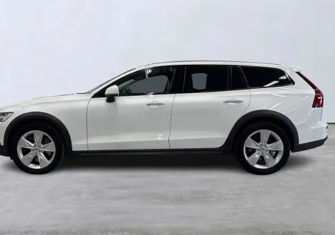 Volvo V60 Cross Country, 2020