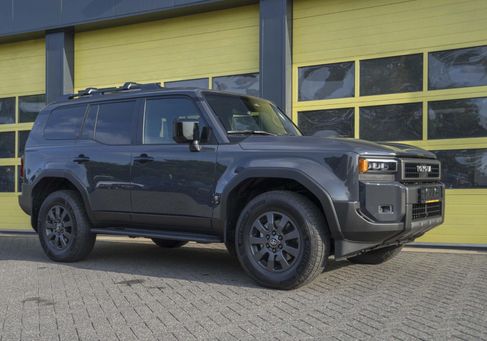 Toyota Land Cruiser, 2025