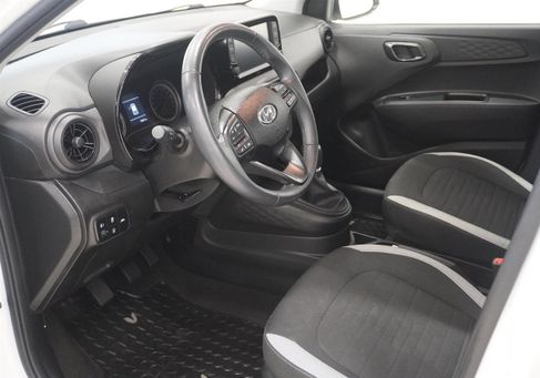 Hyundai i10, 2023 2