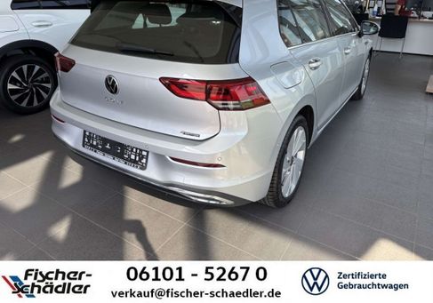 Volkswagen Golf, 2023 2