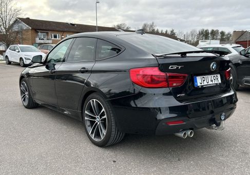 BMW 330 Gran Turismo, 2019