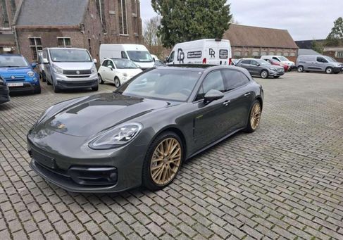 Porsche Panamera, 2023