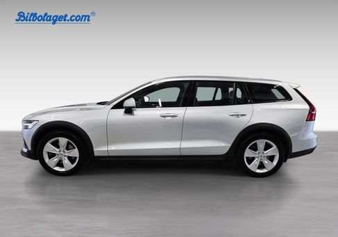 Volvo V60 Cross Country, 2019