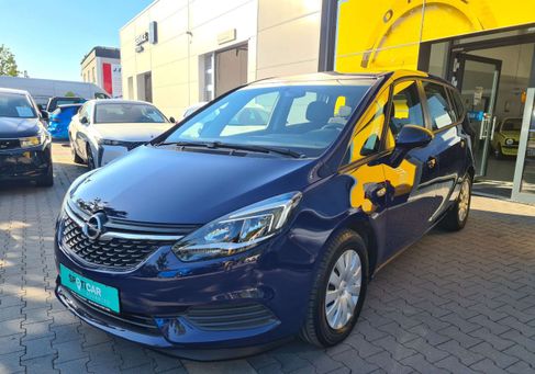 Opel Zafira, 2017