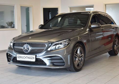 Mercedes-Benz C 300, 2020 3