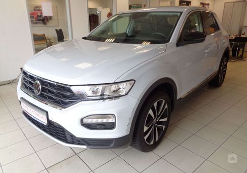 Volkswagen T-Roc, 2021