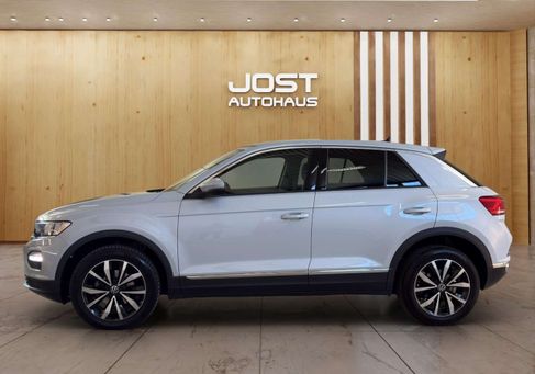 Volkswagen T-Roc, 2022