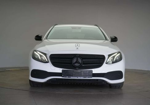 Mercedes-Benz E 300, 2018