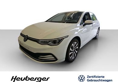 Volkswagen Golf, 2023