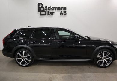 Volvo V90 Cross Country, 2024