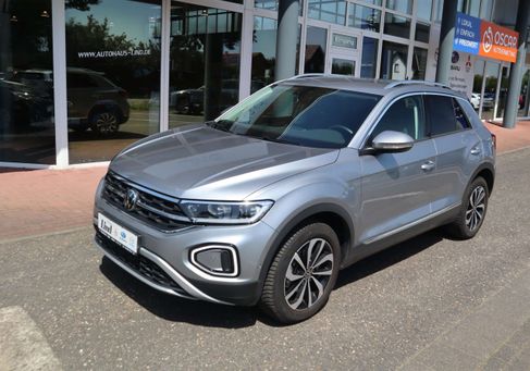 Volkswagen T-Roc, 2022