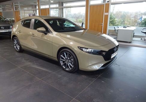 Mazda 3, 2025