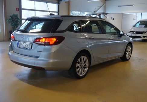 Opel Astra, 2018