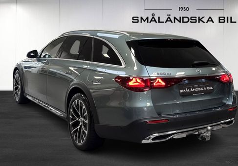Mercedes-Benz, 2025 3