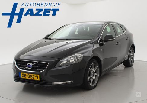 Volvo V40, 2016