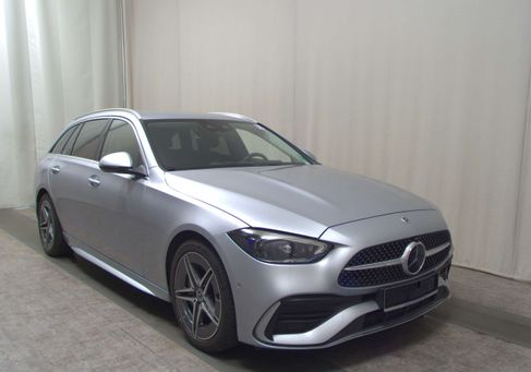 Mercedes-Benz C 220, 2024 3
