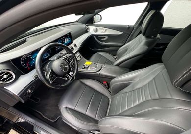 Mercedes-Benz E 300, 2021