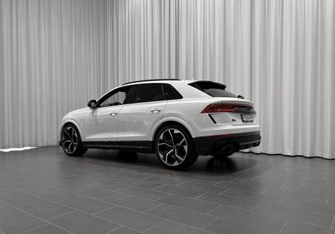 Audi Q8, 2021 3