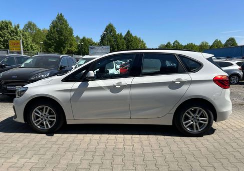 BMW 216, 2020 2