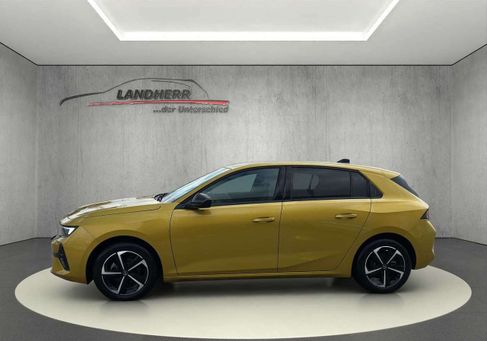 Opel Astra, 2024