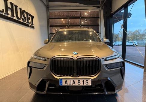 BMW X7, 2024