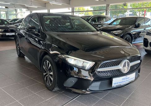 Mercedes-Benz A 180, 2023