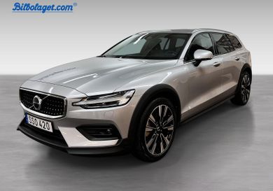 Volvo V60 Cross Country, 2024