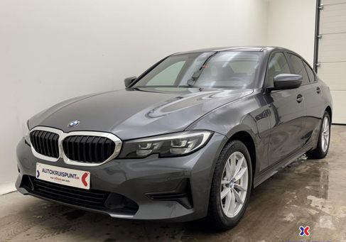 BMW 3 Serija