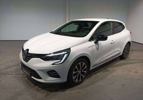 Renault Clio, 2023