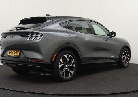 Ford Mustang Mach-E, 2021
