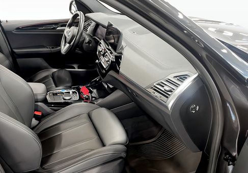 BMW iX, 2023 3