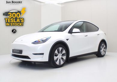 Tesla Model Y, 2023