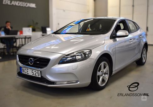 Volvo V40, 2013