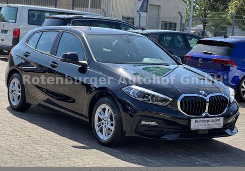 BMW 118, 2021