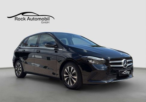 Mercedes-Benz B 180, 2021