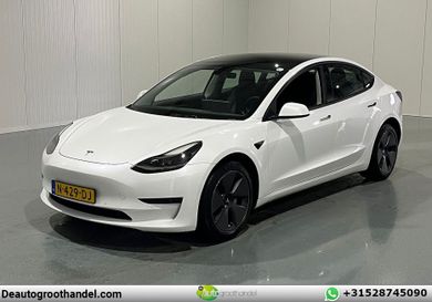 Tesla Model 3, 2021
