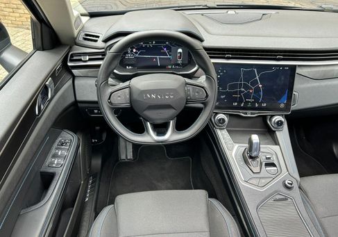 Lynk &amp; Co 01, 2022