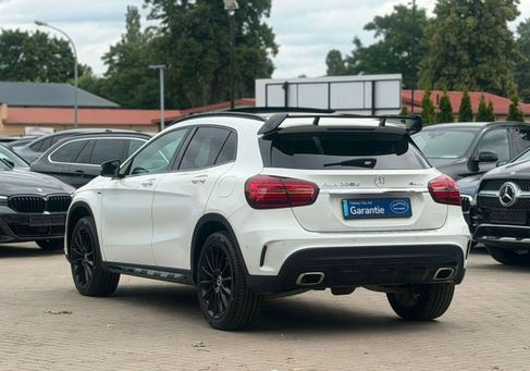 Mercedes-Benz GLA 220, 2018 3