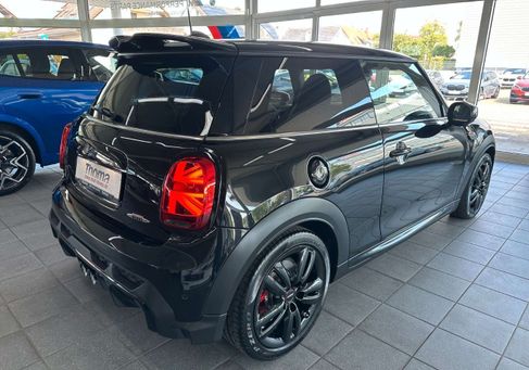 MINI John Cooper Works, 2024